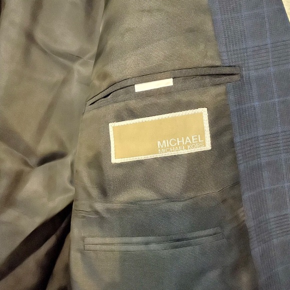 Michael Kors Men’s Blue Plaid Blazer - Picture 8 of 11